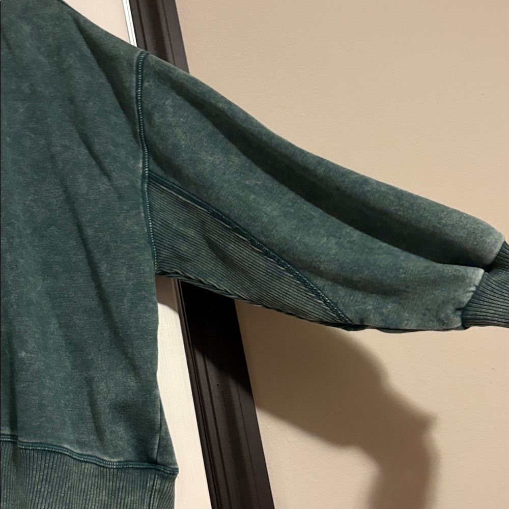 Zenana Outfitters Deep Green Crew Neck Sweatshirt - Picture 6 of 6